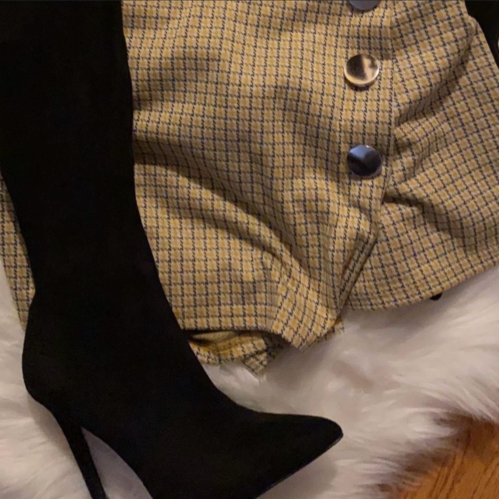 Women’s short skirt